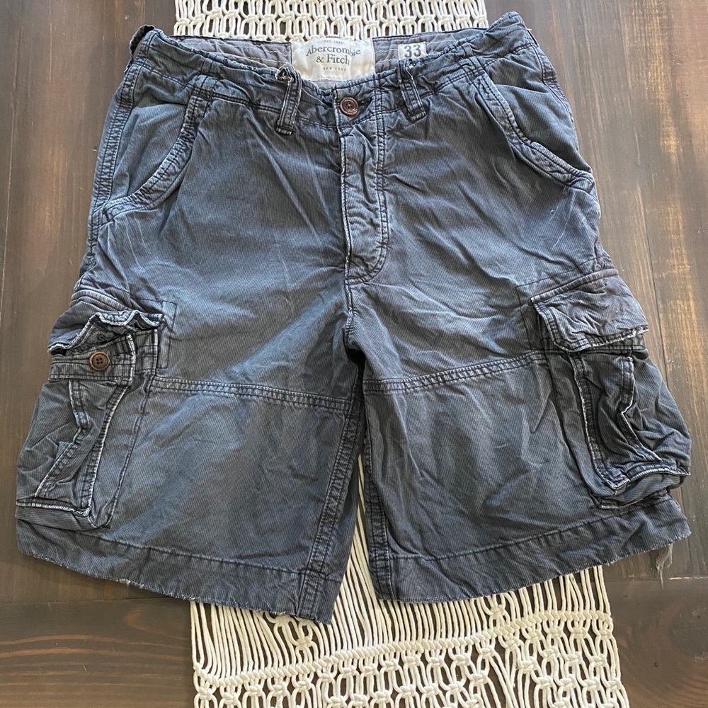 Abercrombie & Fitch blue pinstripe cargo shorts